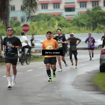 Runner Photo 8554894