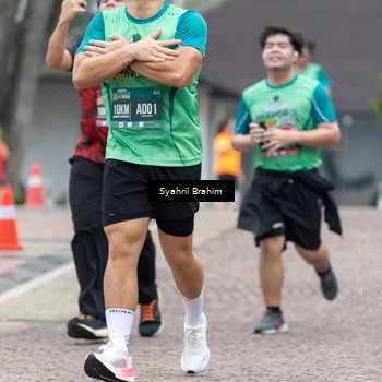 Runner Photo 8554917
