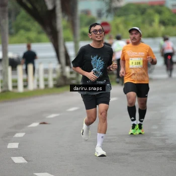 Runner Photo 8554962