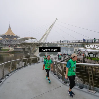 Runner Photo 8555045