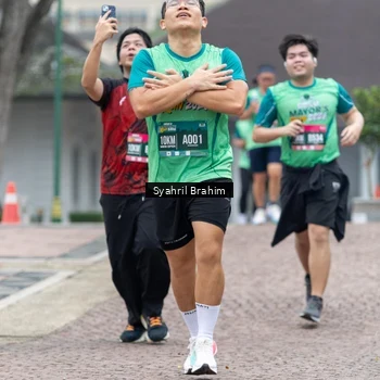 Runner Photo 8555050