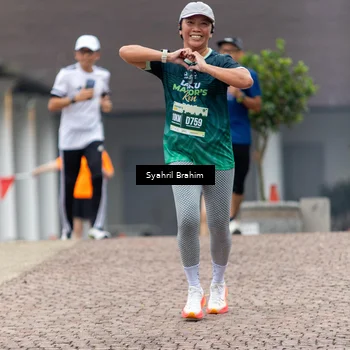 Runner Photo 8555082