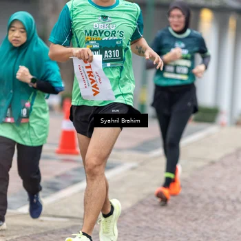Runner Photo 8555247