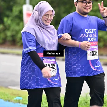 Runner Photo 8555339