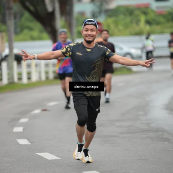 Runner Photo 8555353