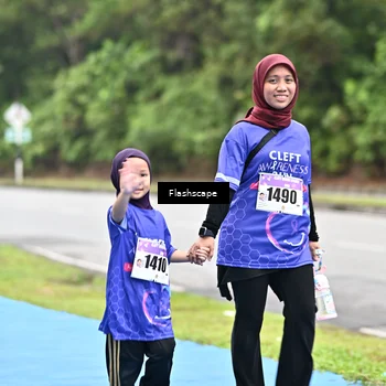 Runner Photo 8555385
