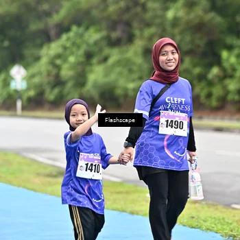 Runner Photo 8555392