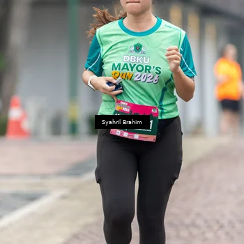 Runner Photo 8555409