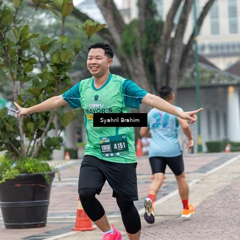 Runner Photo 8555412