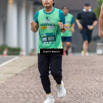 Runner Photo 8555476