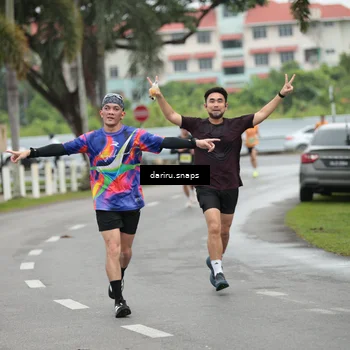 Runner Photo 8555486