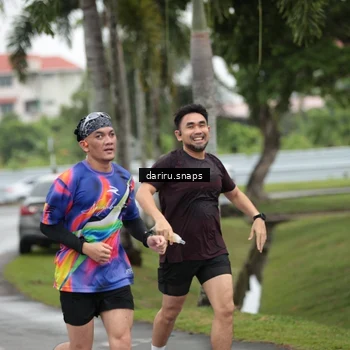 Runner Photo 8555488