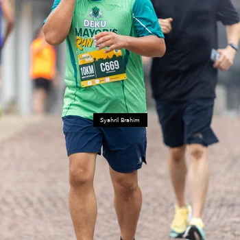 Runner Photo 8555492