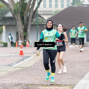 Runner Photo 8555559