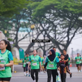 Runner Photo 8555589