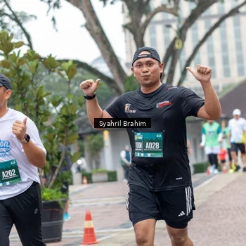 Runner Photo 8555599