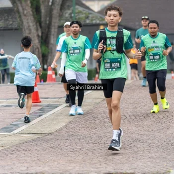 Runner Photo 8555603