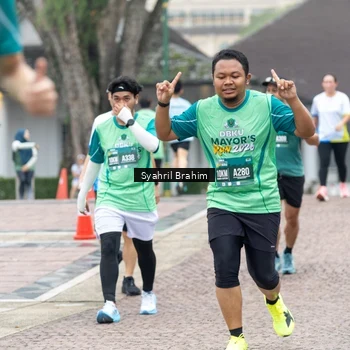 Runner Photo 8555607