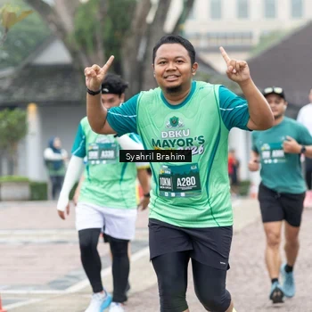 Runner Photo 8555616