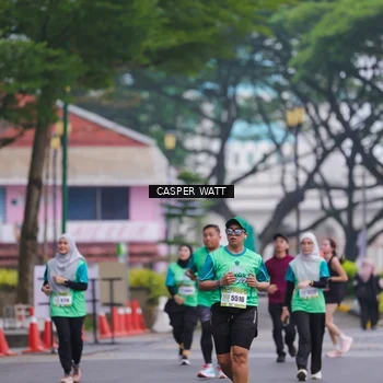 Runner Photo 8555624