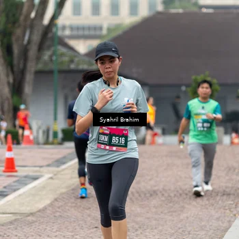 Runner Photo 8555679