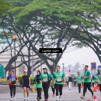 Runner Photo 8555700