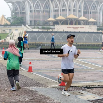 Runner Photo 8555706