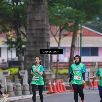 Runner Photo 8555712