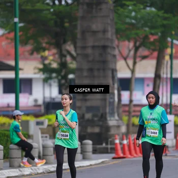 Runner Photo 8555716