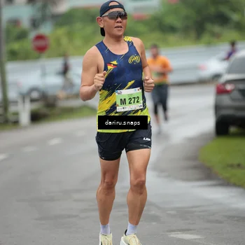 Runner Photo 8555721