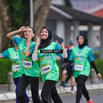 Runner Photo 8555731