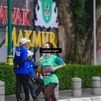 Runner Photo 8555743