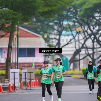 Runner Photo 8555771