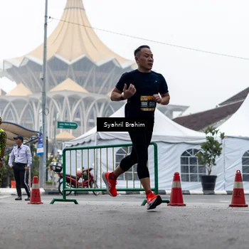 Runner Photo 8555786