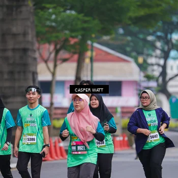 Runner Photo 8555789