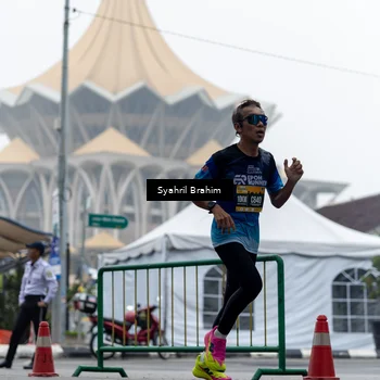 Runner Photo 8555797