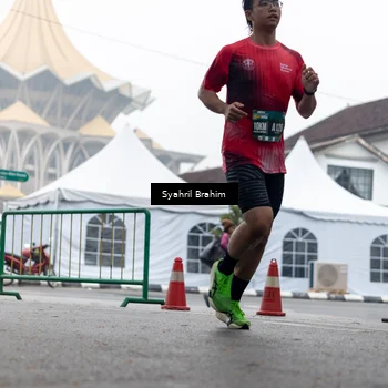 Runner Photo 8555809