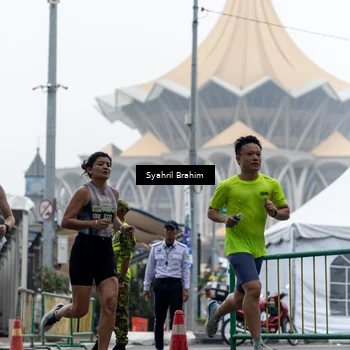Runner Photo 8555857