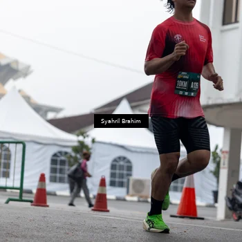 Runner Photo 8555873