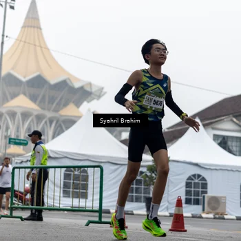 Runner Photo 8555888