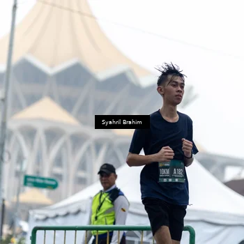 Runner Photo 8555889