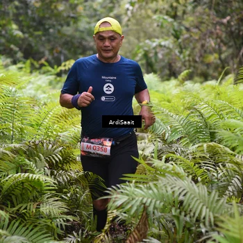 Runner Photo 8555935