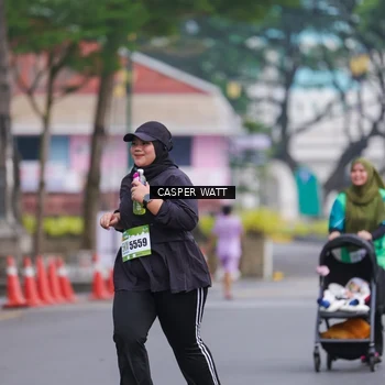 Runner Photo 8555952