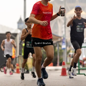 Runner Photo 8555954
