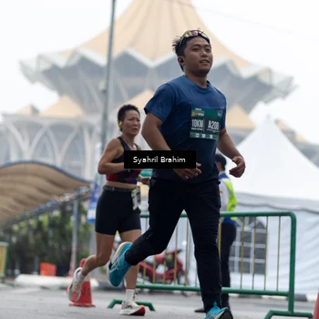 Runner Photo 8555999