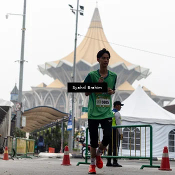Runner Photo 8556007