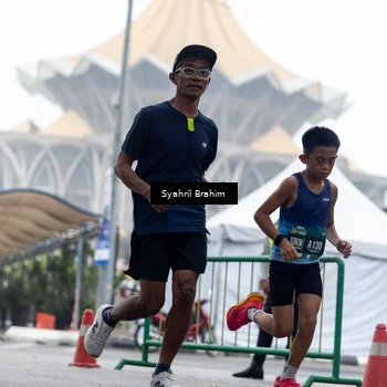Runner Photo 8556008