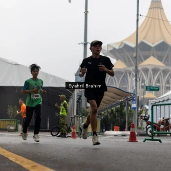 Runner Photo 8556019