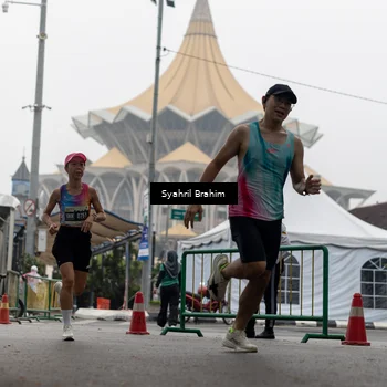 Runner Photo 8556043
