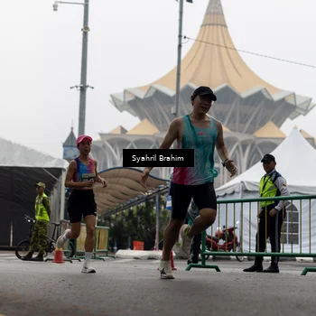 Runner Photo 8556065
